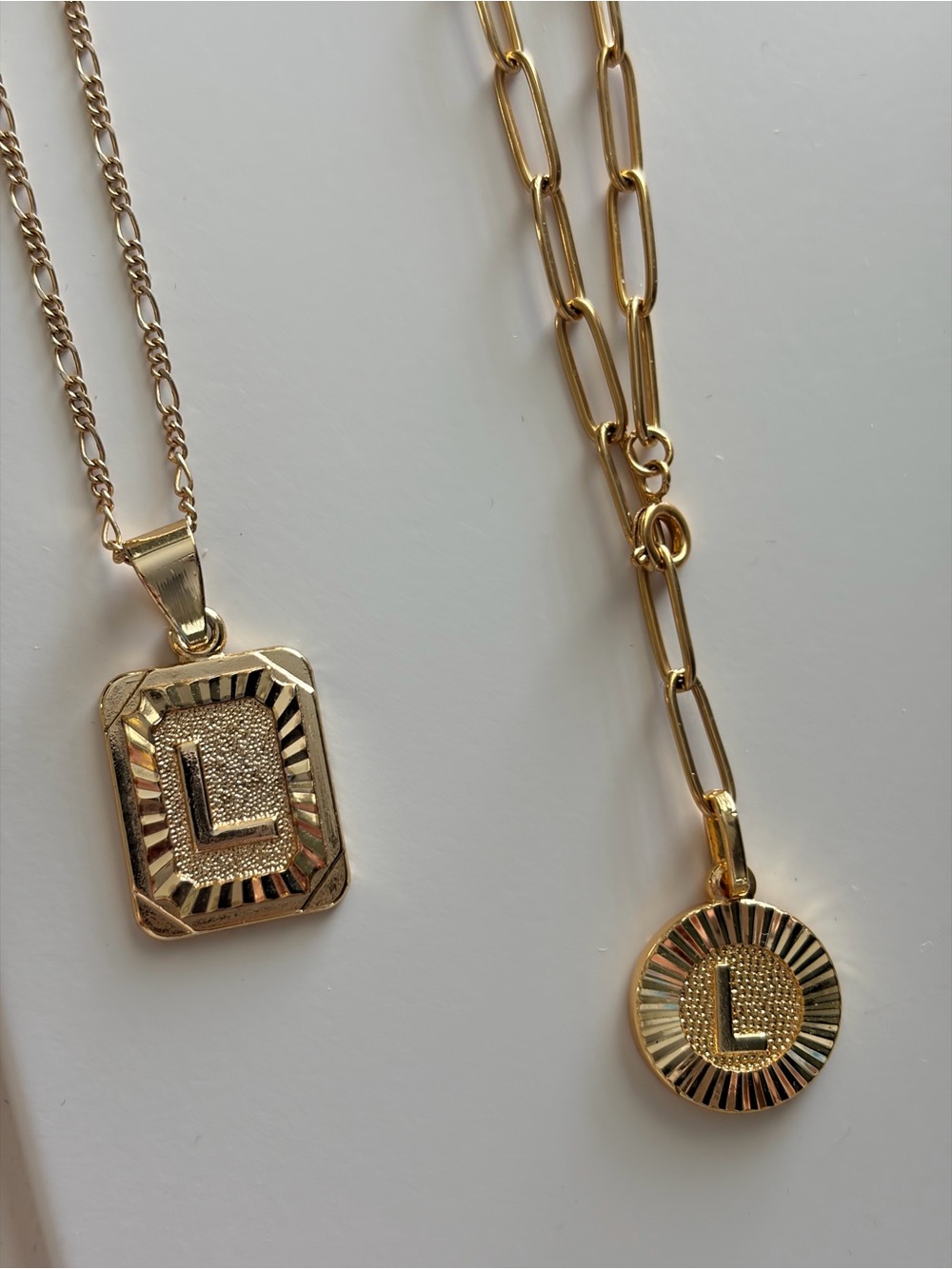 Gold Initial 'L' Pendant Necklace - Polished Gold Tone